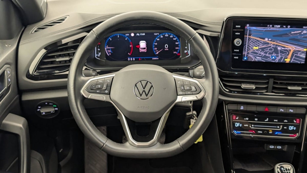 VOLKSWAGEN T-Roc 2.0 TDI 116 START STOP BVM6 STYLE - ref: 1-356899 - Photo 14