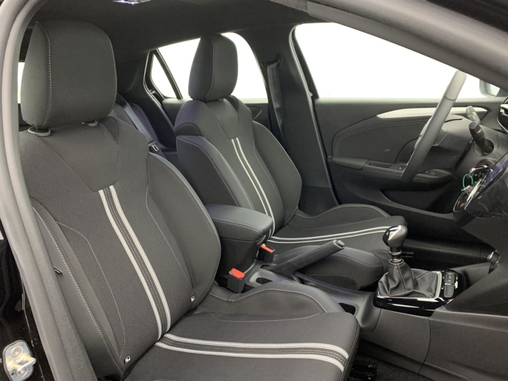 OPEL Corsa 1.2 Turbo 100 ch BVM6 GS - ref: 1-356913 - Photo 9