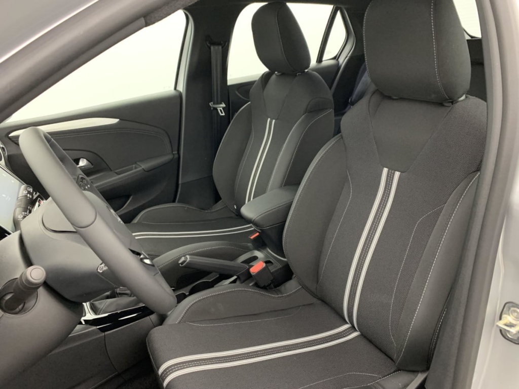 OPEL Corsa 1.2 Turbo 100 ch BVM6 GS - ref: 1-356940 - Photo 16