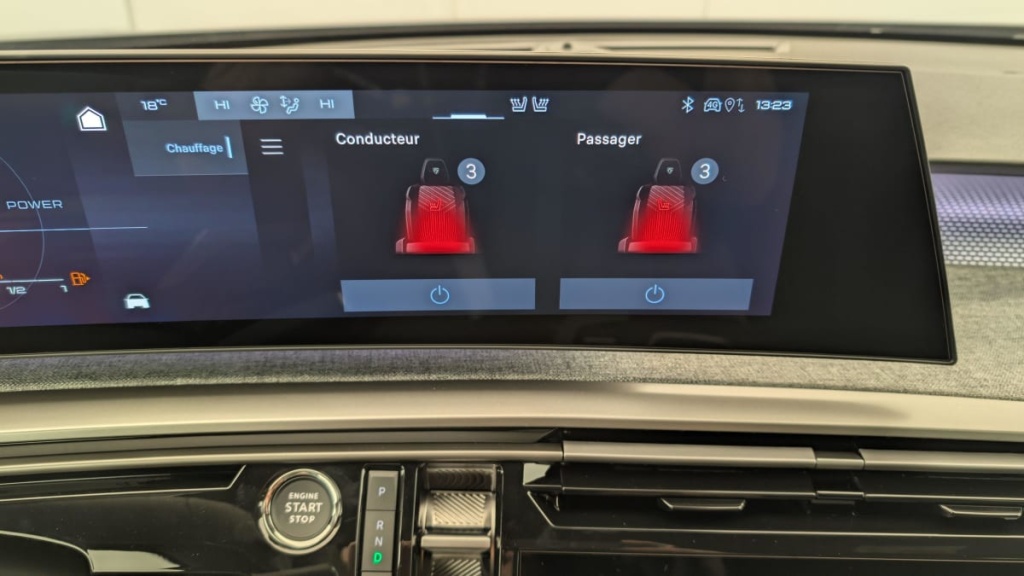 PEUGEOT 5008 Hybrid 145 e-DCS6 GT - ref: 1-356957 - Photo 20