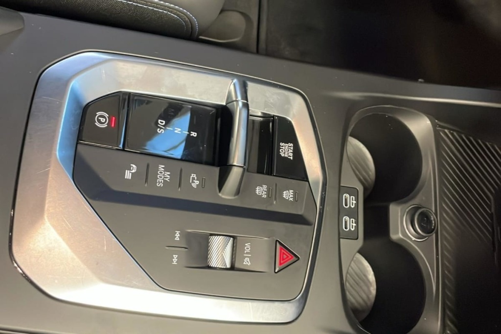 BMW Serie 1 120d 163 ch DKG7 M Sport - ref: 1-357036 - Photo 16