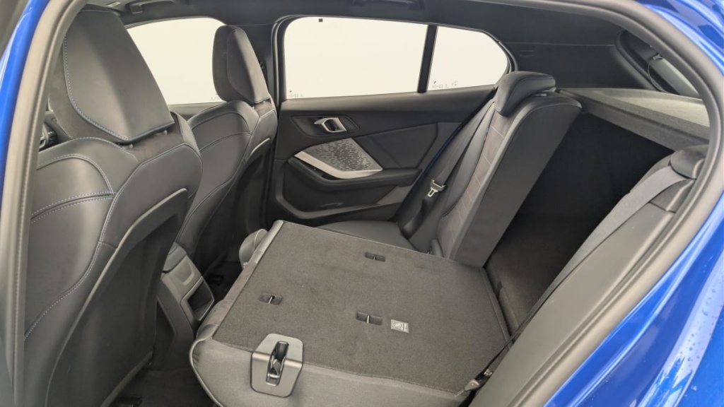 BMW Serie 1 120d 163 ch DKG7 M Sport - ref: 1-357043 - Photo 12