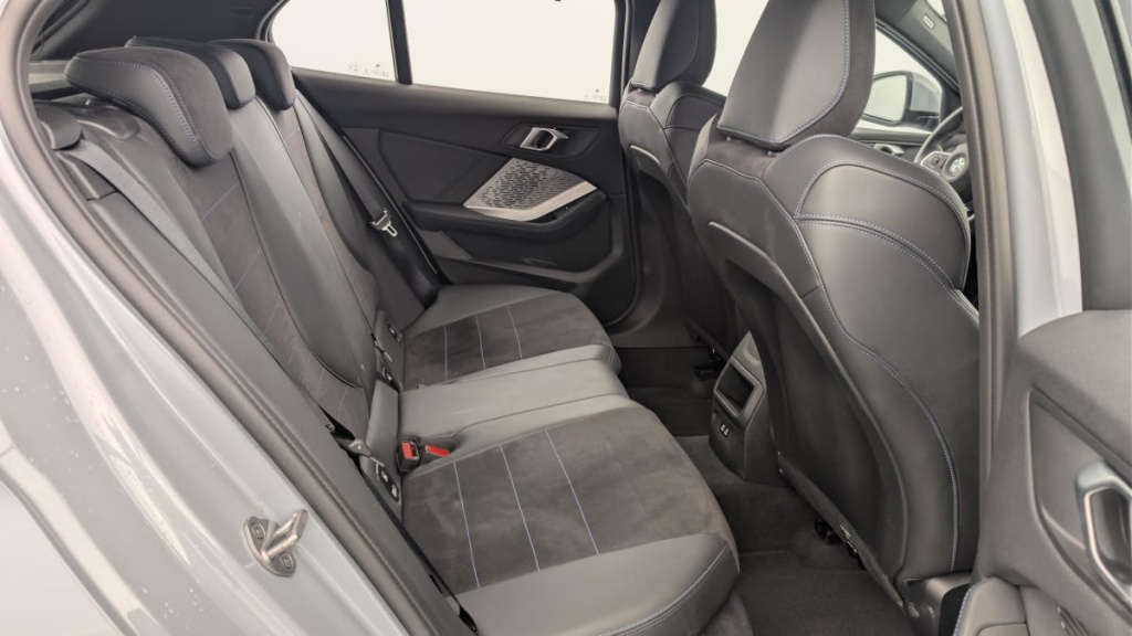 BMW Serie 1 120d 163 ch DKG7 M Sport - ref: 1-357051 - Photo 10