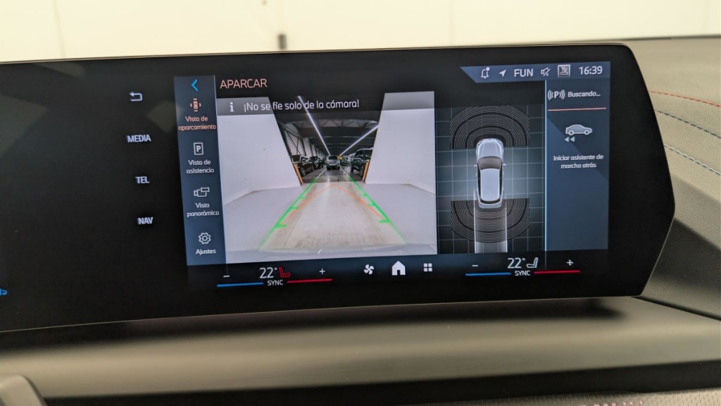 BMW Serie 1 120d 163 ch DKG7 M Sport - ref: 1-357051 - Photo 18