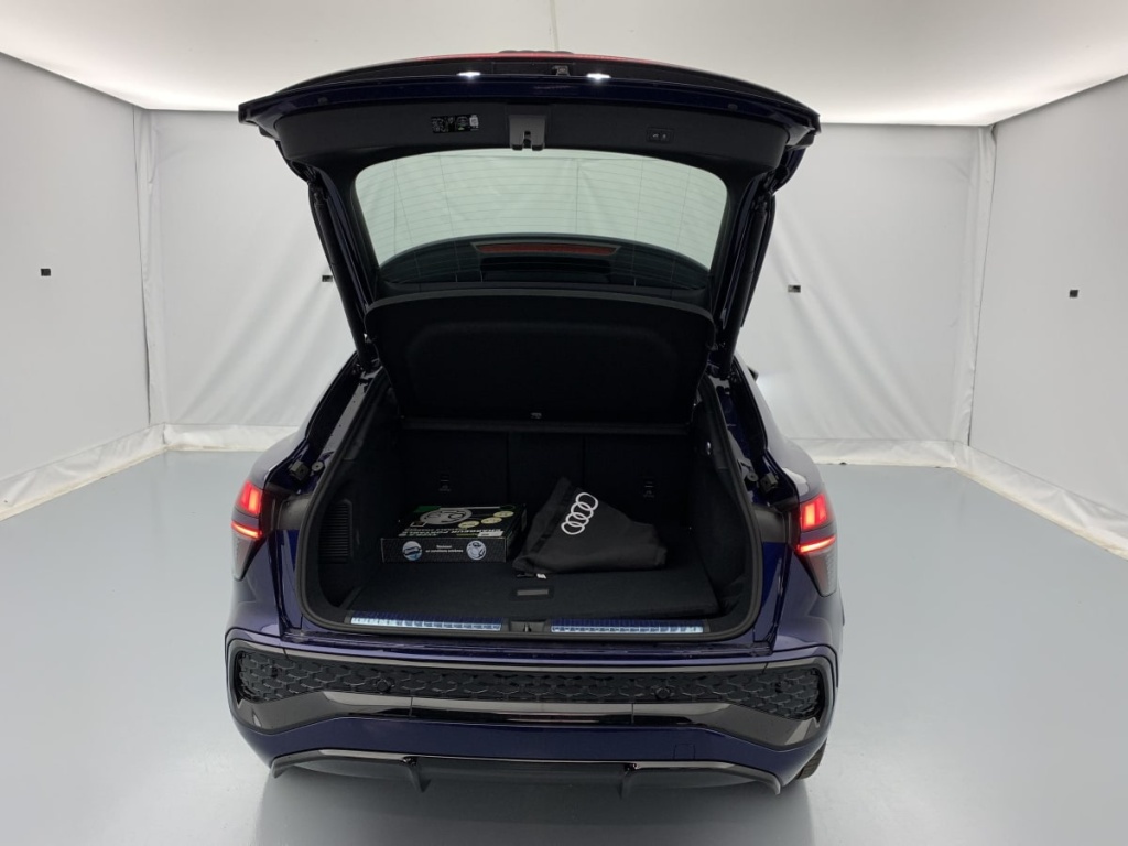 AUDI Q3 Sportback E-HYBRID 272 CH S TRONIC 6 S LINE - ref: 1-357211 - Photo 12