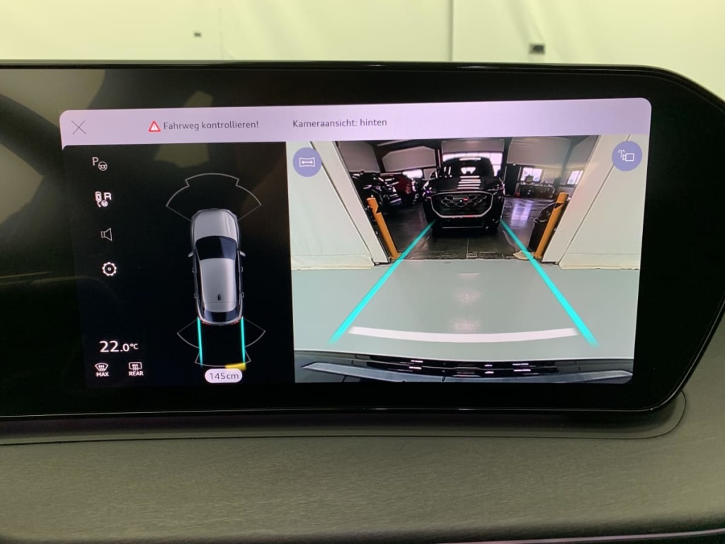 AUDI Q3 Sportback E-HYBRID 272 CH S TRONIC 6 S LINE - ref: 1-357211 - Photo 18