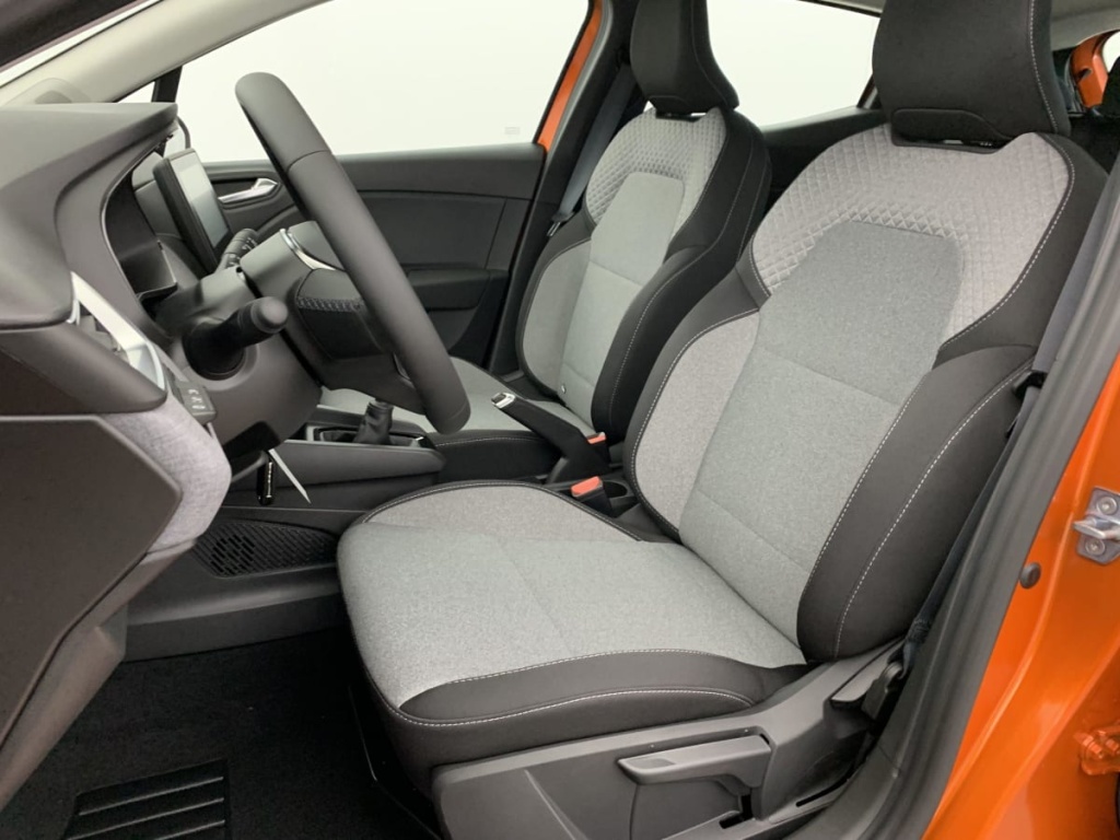 RENAULT Clio TCE 90 CH GSR2 EVOLUTION - ref: 1-357252 - Photo 20
