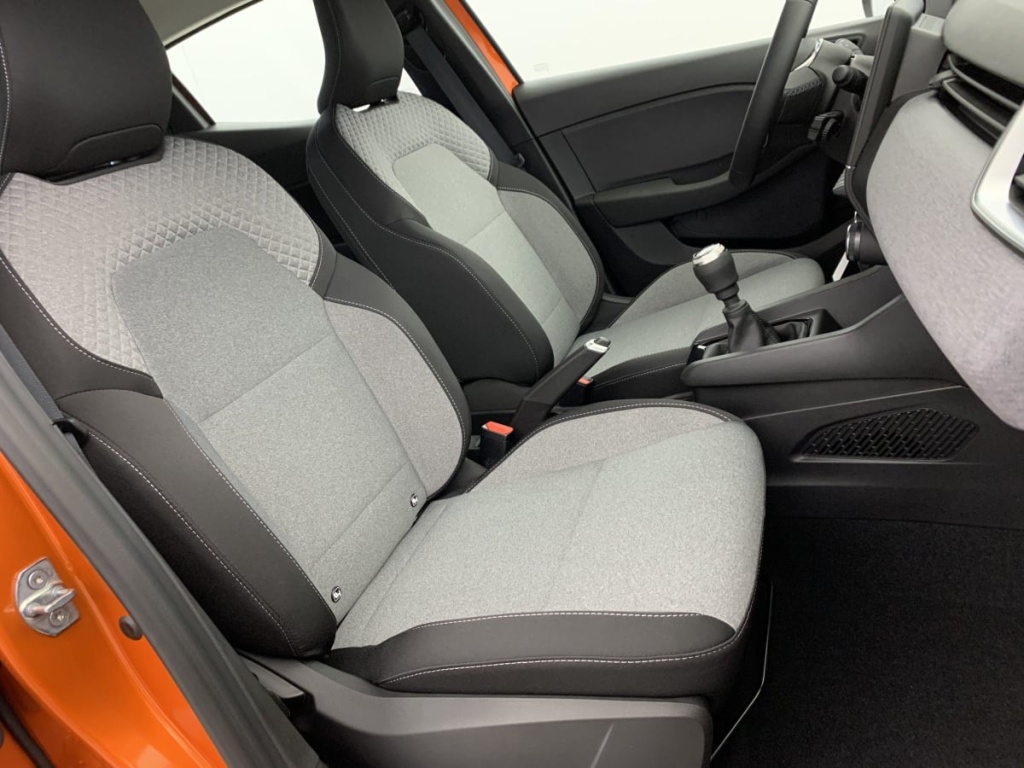 RENAULT Clio TCE 90 CH GSR2 EVOLUTION - ref: 1-357252 - Photo 9