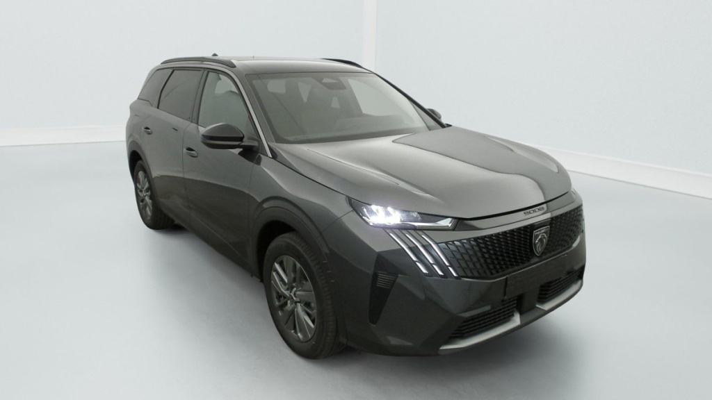 PEUGEOT 5008 Hybrid 145 e-DCS6 Allure - ref: 1-357288 - Photo 1