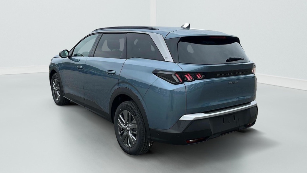 PEUGEOT 5008 Hybrid 145 e-DCS6 Allure - ref: 1-357346 - Photo 5