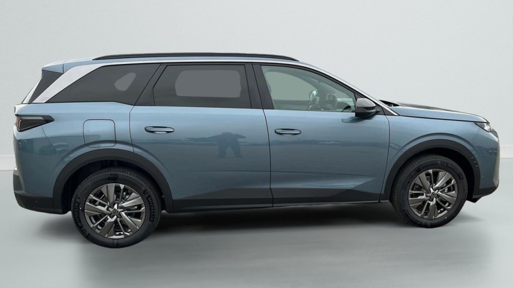 PEUGEOT 5008 Hybrid 145 e-DCS6 Allure - ref: 1-357346 - Photo 8