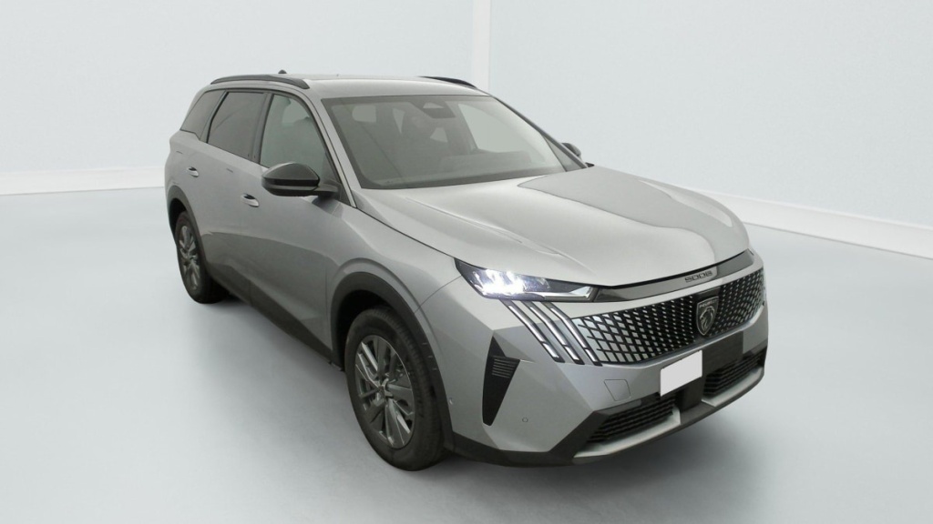 PEUGEOT 5008 Hybrid 145 e-DCS6 Allure - ref: 1-357350 - Photo 1