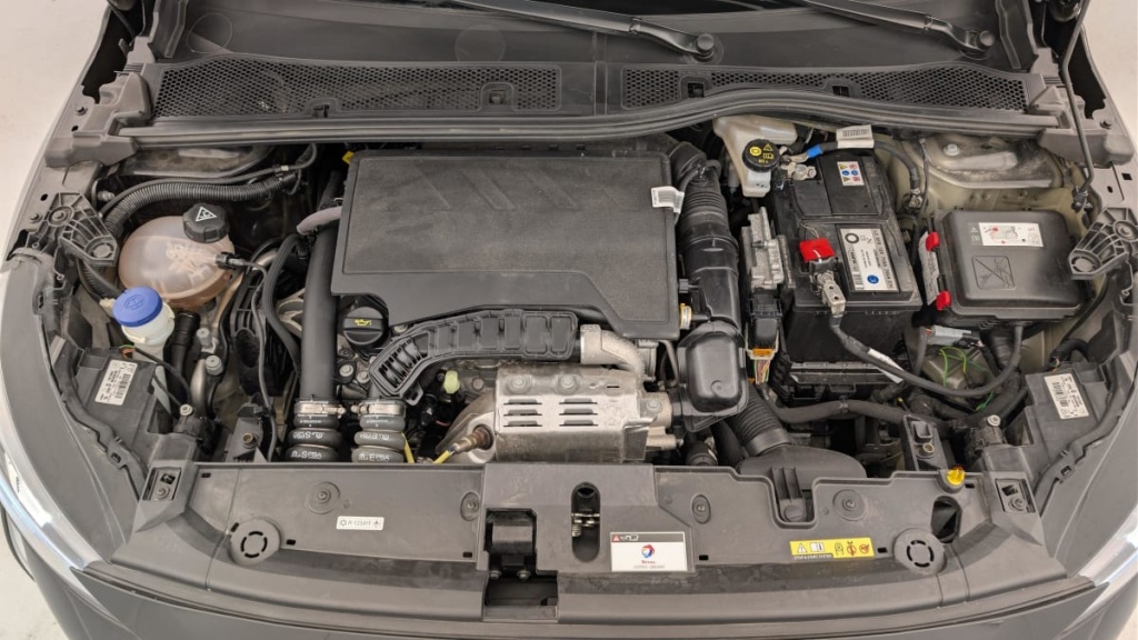 PEUGEOT 208 PureTech 100 S S BVM6 Allure - ref: 1-357664 - Photo 20