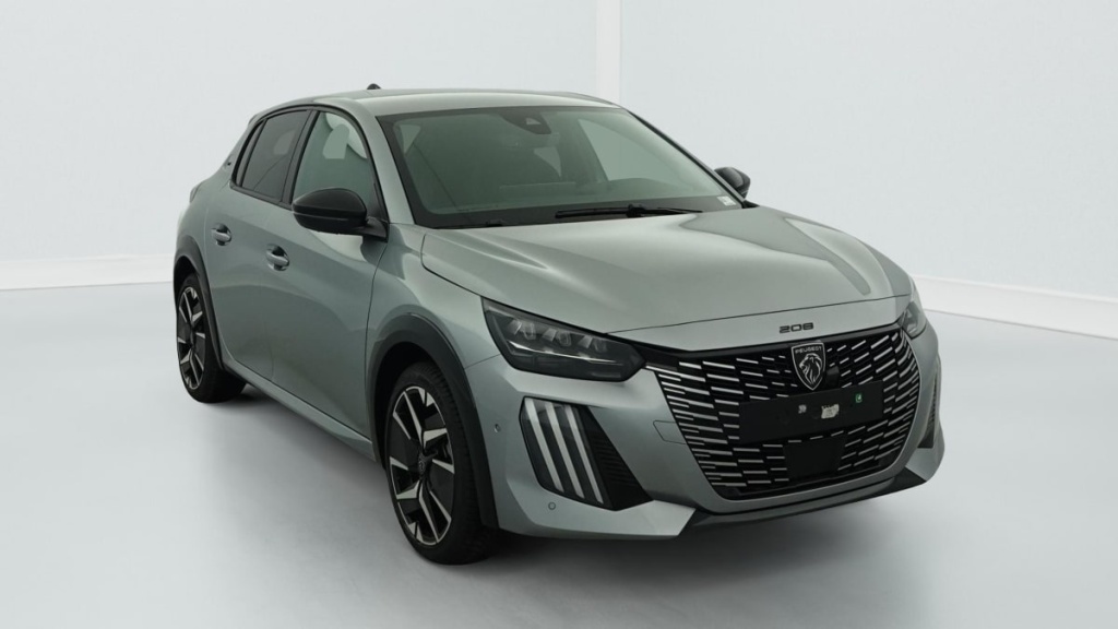 PEUGEOT 208 Hybrid 136 e-DCS6 GT - ref: 1-357677 - Photo 1