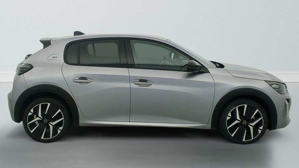 PEUGEOT 208 Hybrid 136 e-DCS6 GT - ref: 1-357681 - Photo 8