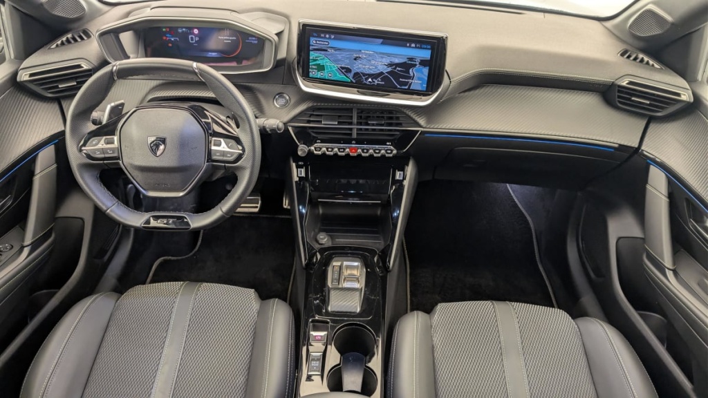 PEUGEOT 208 Hybrid 136 e-DCS6 GT - ref: 1-357692 - Photo 13