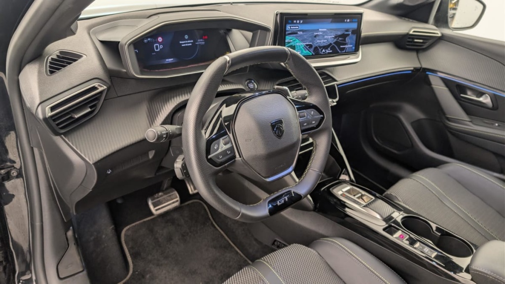 PEUGEOT 208 Hybrid 136 e-DCS6 GT - ref: 1-357692 - Photo 15