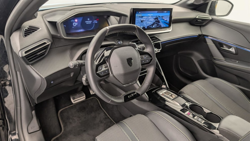 PEUGEOT 208 Hybrid 136 e-DCS6 GT - ref: 1-357695 - Photo 15