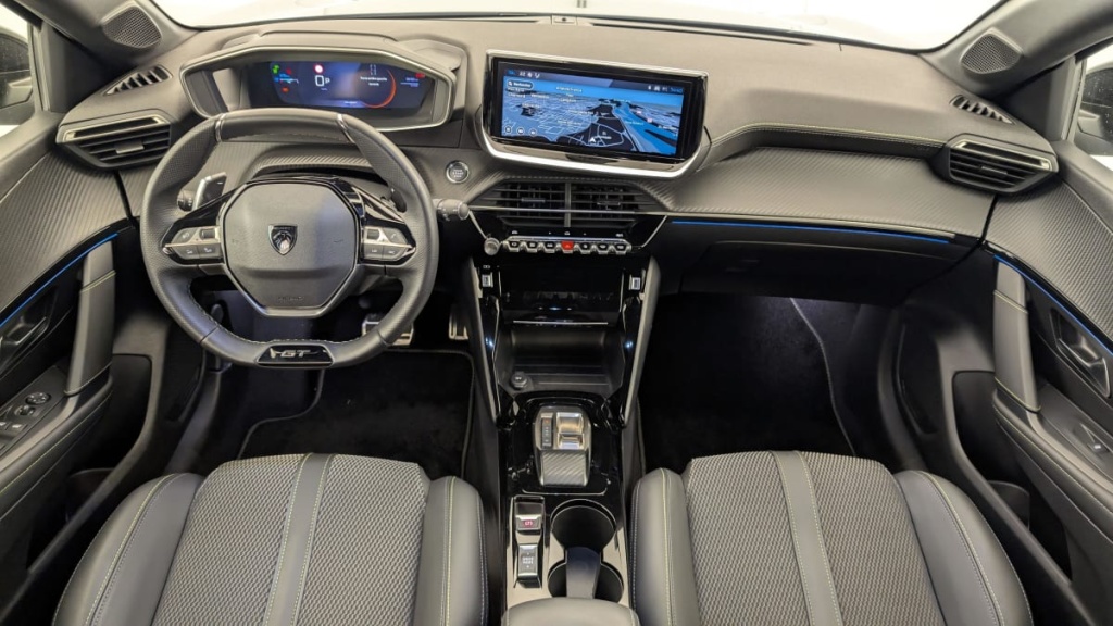 PEUGEOT 208 Hybrid 136 e-DCS6 GT - ref: 1-357701 - Photo 13