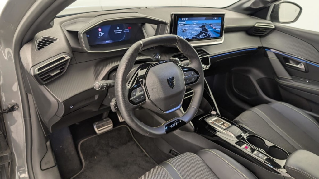 PEUGEOT 208 Hybrid 136 e-DCS6 GT - ref: 1-357701 - Photo 15