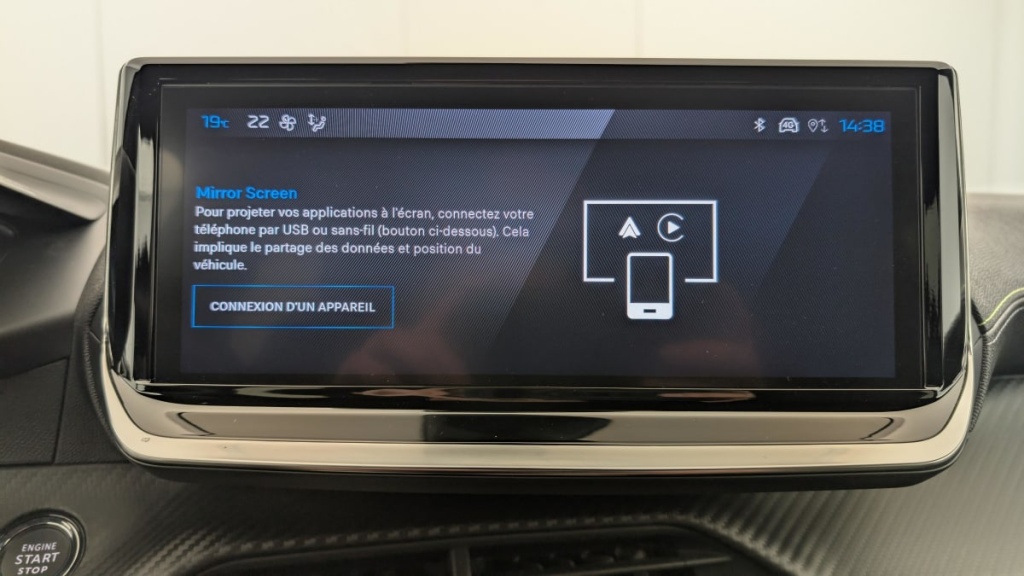 PEUGEOT 208 Hybrid 136 e-DCS6 GT - ref: 1-357701 - Photo 19