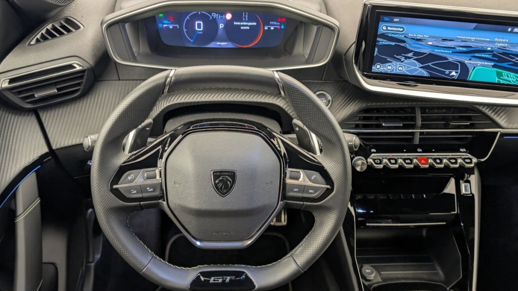 PEUGEOT 208 Hybrid 136 e-DCS6 GT - ref: 1-357703 - Photo 14