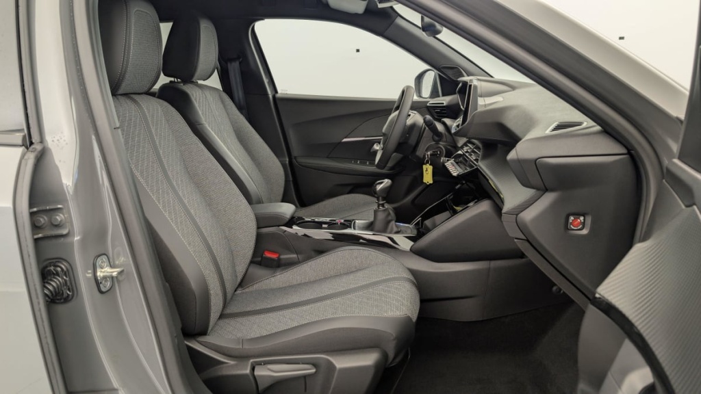 PEUGEOT 2008 PureTech 100 S S BVM6 Allure - ref: 1-357724 - Photo 9