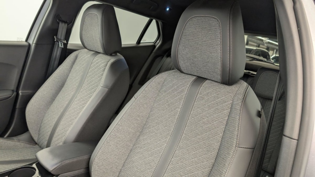 PEUGEOT 2008 PureTech 130 S S EAT8 Allure - ref: 1-357738 - Photo 16