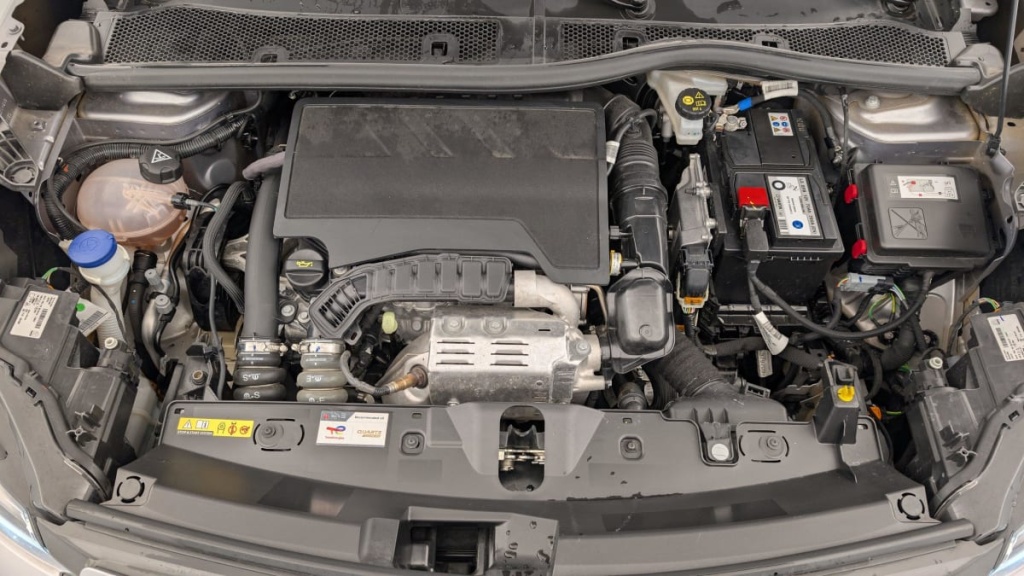 PEUGEOT 2008 PureTech 130 S S EAT8 Allure - ref: 1-357738 - Photo 20