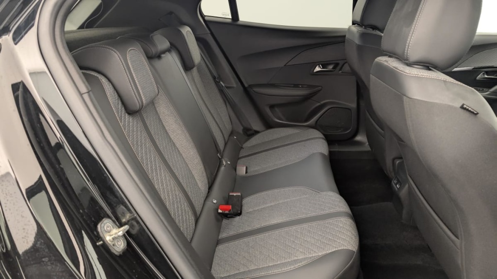 PEUGEOT 2008 PureTech 130 S S EAT8 Allure - ref: 1-357744 - Photo 10