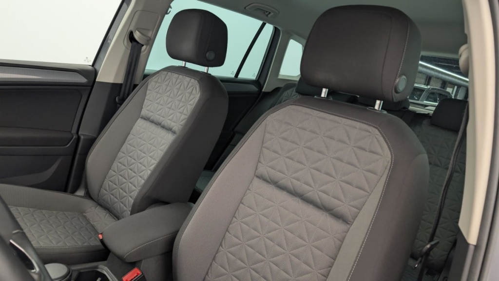 VOLKSWAGEN Tiguan 1.5 TSI 150ch BVM6 Life - ref: 1-357752 - Photo 16