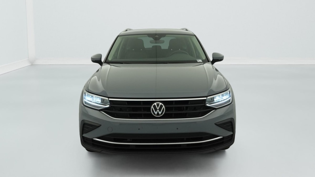 VOLKSWAGEN Tiguan 1.5 TSI 150ch BVM6 Life - ref: 1-357752 - Photo 2