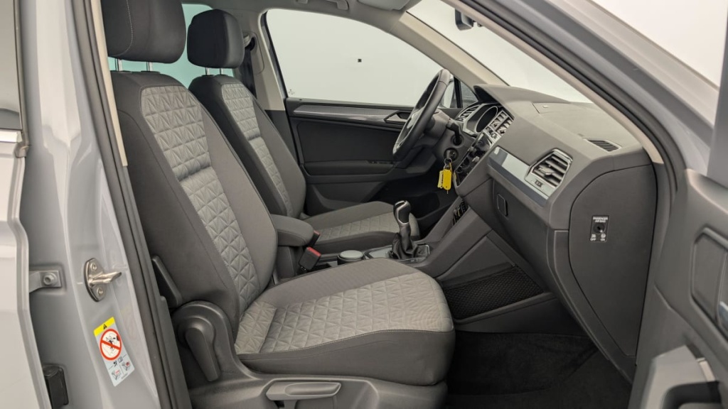VOLKSWAGEN Tiguan 1.5 TSI 150ch BVM6 Life - ref: 1-357752 - Photo 9
