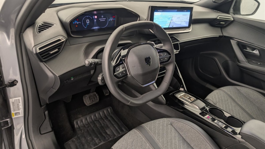 PEUGEOT 2008 PureTech 130 S S EAT8 Allure - ref: 1-357756 - Photo 15