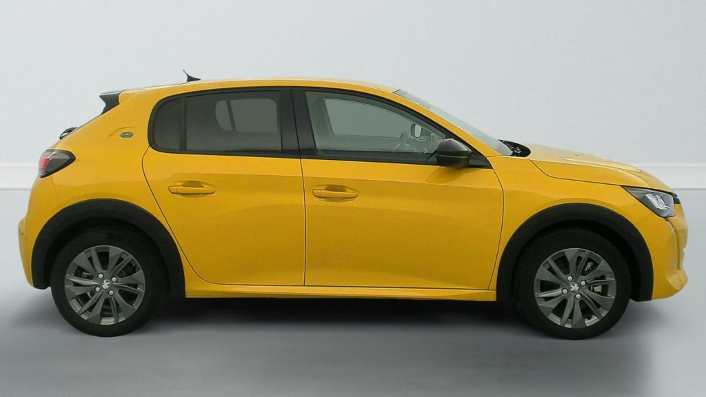 PEUGEOT 208 50 KWH 136CH ALLURE - ref: 1-357808 - Photo 8