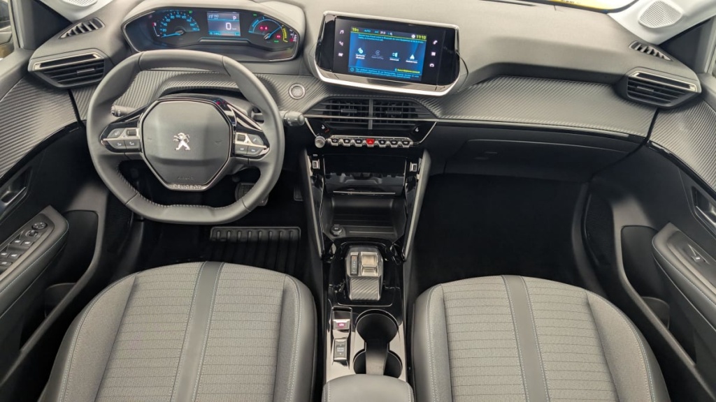 PEUGEOT 208 50 KWH 136CH ALLURE - ref: 1-357809 - Photo 13