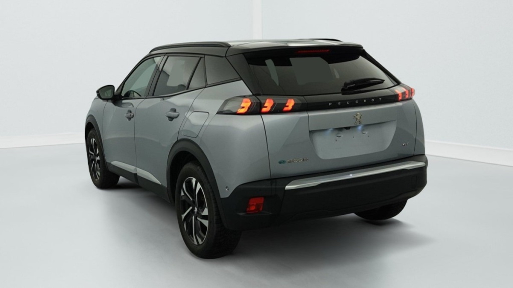 PEUGEOT 2008 136 ch GT - ref: 1-357812 - Photo 5