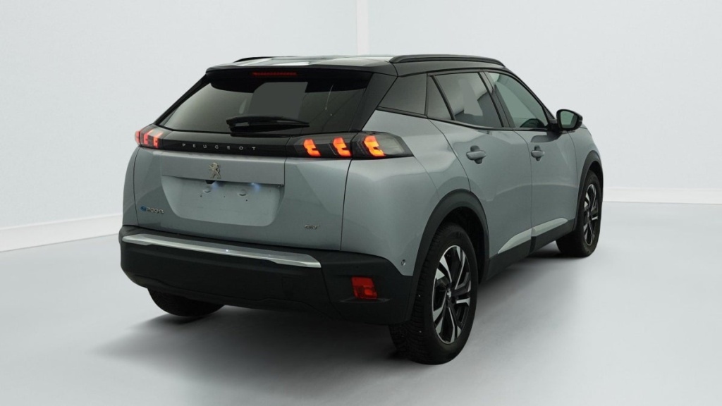 PEUGEOT 2008 136 ch GT - ref: 1-357812 - Photo 7