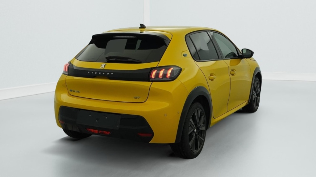 PEUGEOT 208 50 KWH 136CH GT - ref: 1-357831 - Photo 7