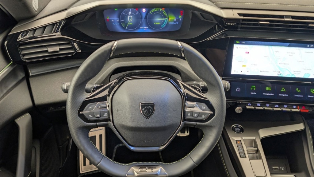 PEUGEOT 408 Hybrid 145 e-DCS6 GT - ref: 1-357882 - Photo 14