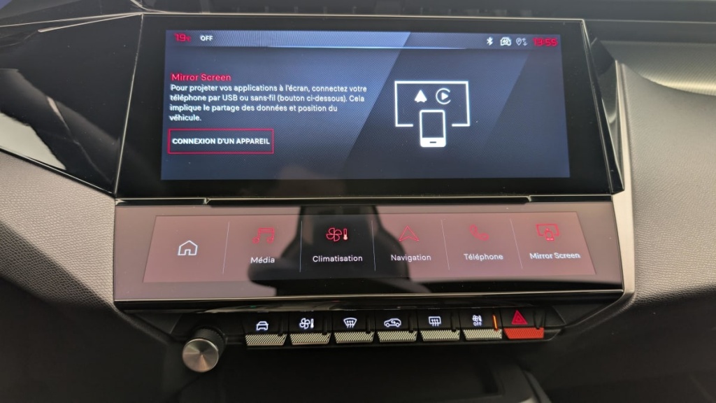 PEUGEOT 408 Hybrid 145 e-DCS6 GT - ref: 1-357883 - Photo 19