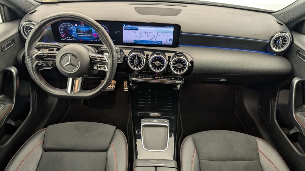 MERCEDES Classe A 180 7G-DCT AMG LINE - ref: 1-357911 - Photo 13