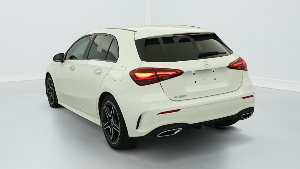 MERCEDES Classe A 180 7G-DCT AMG LINE - ref: 1-357911 - Photo 5