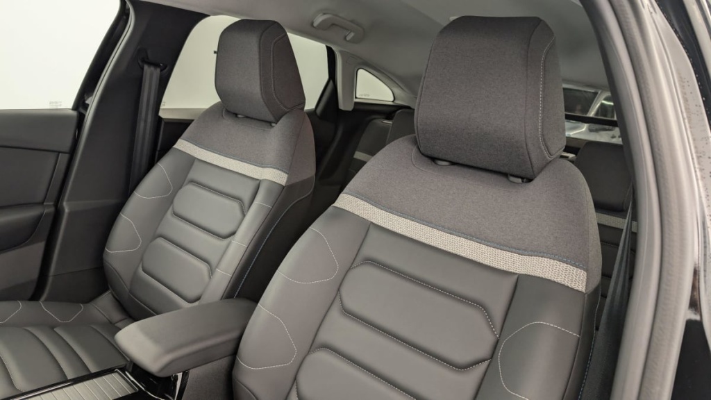 CITROEN C4 PureTech 130 BVM6 Max - ref: 1-357959 - Photo 16