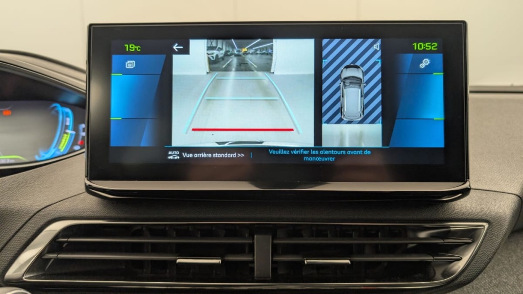 PEUGEOT 3008 Hybrid 225 e-EAT8 Allure Pack - ref: 1-357961 - Photo 18