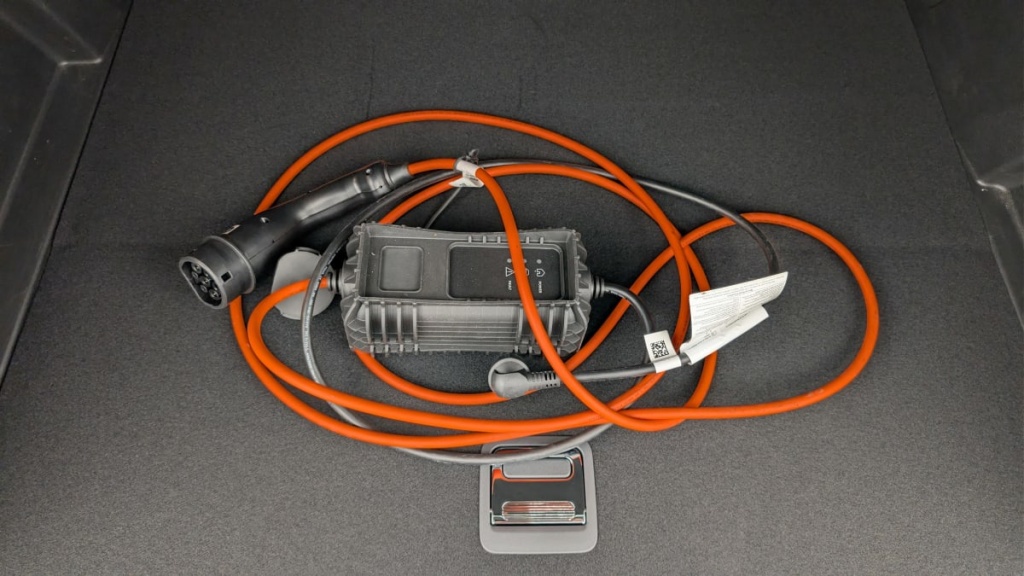 PEUGEOT 3008 Hybrid 225 e-EAT8 Allure Pack - ref: 1-357962 - Photo 20