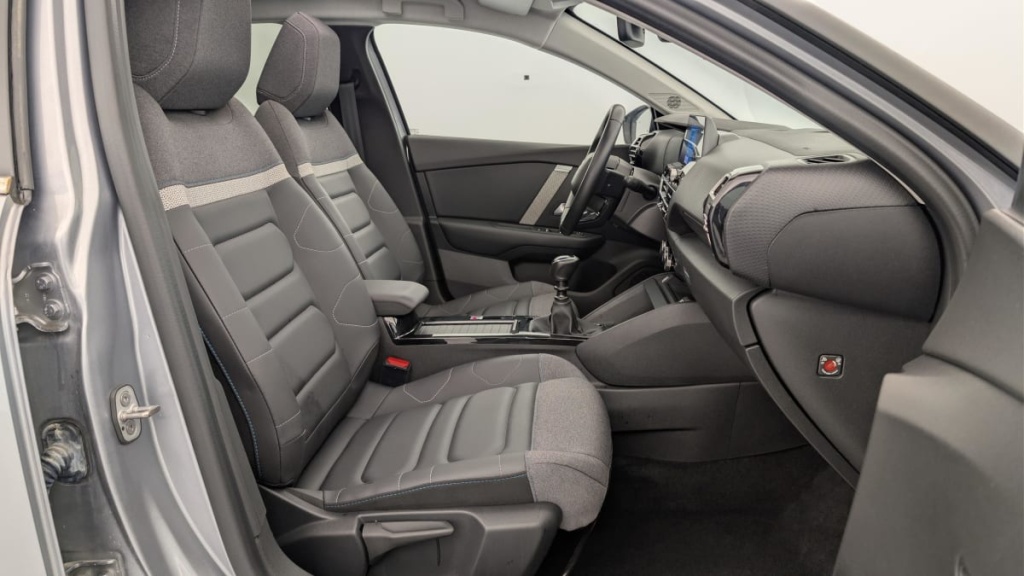 CITROEN C4 PureTech 130 S S BVM6 Shine - ref: 1-357981 - Photo 9