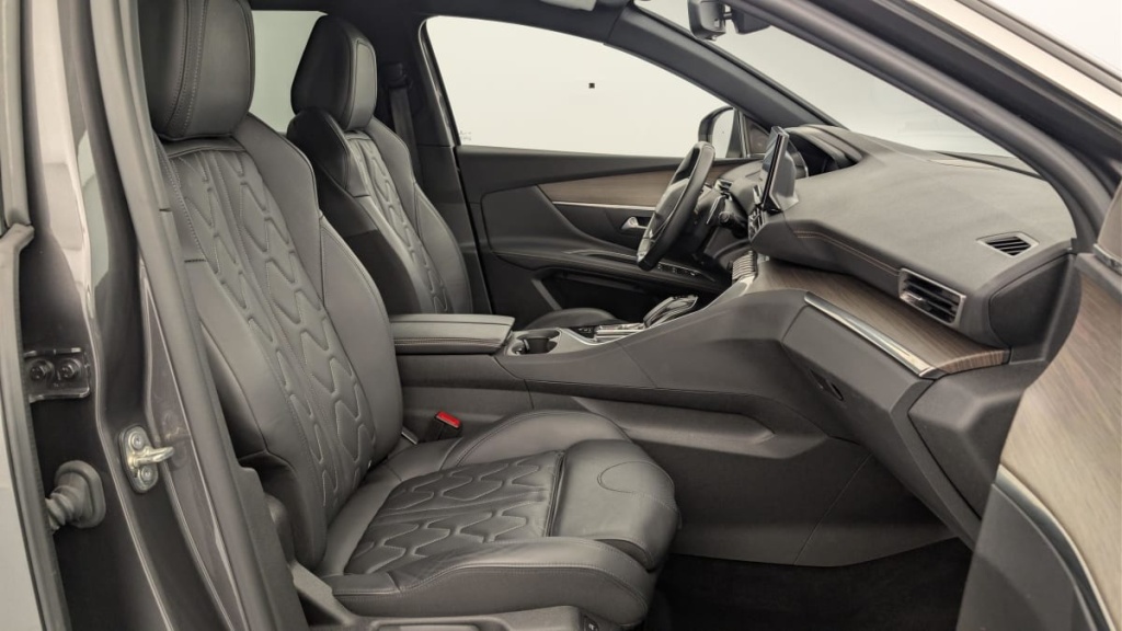 PEUGEOT 3008 Hybrid4 300 e-EAT8 GT Pack - ref: 1-358237 - Photo 9