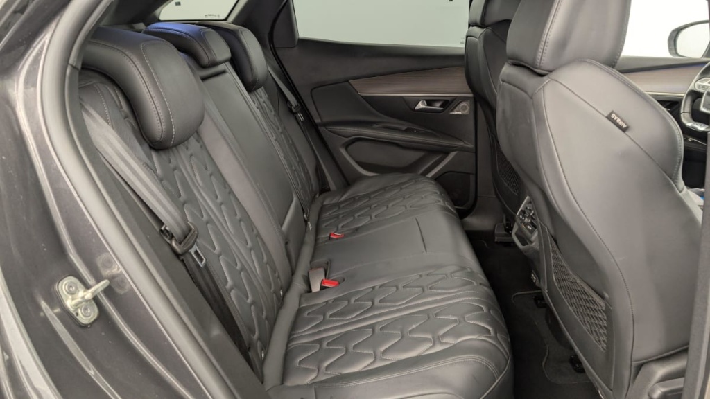 PEUGEOT 3008 Hybrid4 300 e-EAT8 GT Pack - ref: 1-358239 - Photo 10