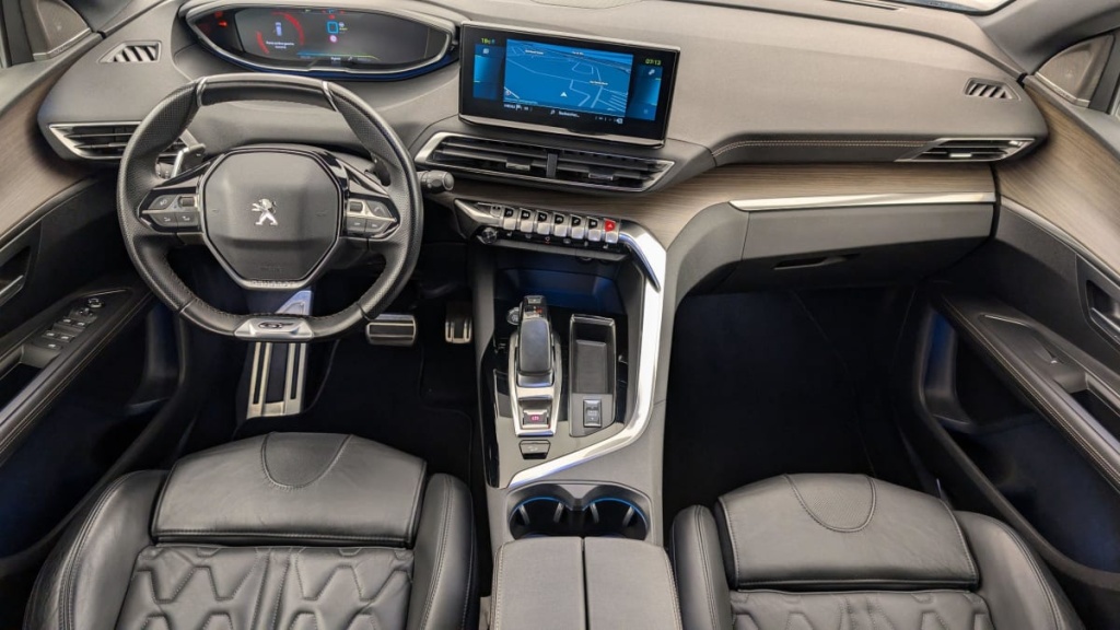 PEUGEOT 3008 Hybrid4 300 e-EAT8 GT Pack - ref: 1-358239 - Photo 13